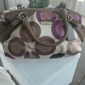 Coach Madison clover signature Sophia satchel ( not outlet)